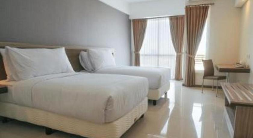 My Tower Hotel Surabaya Exterior foto